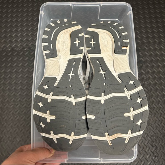 Brooks Ghost 14 Gray Sneakers - Picture 5 of 8